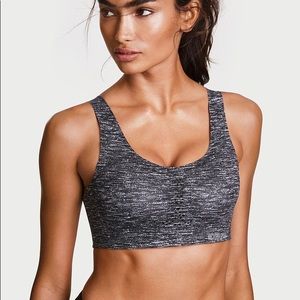 NWOT Victoria’s Secret Sport Angel Max Bra